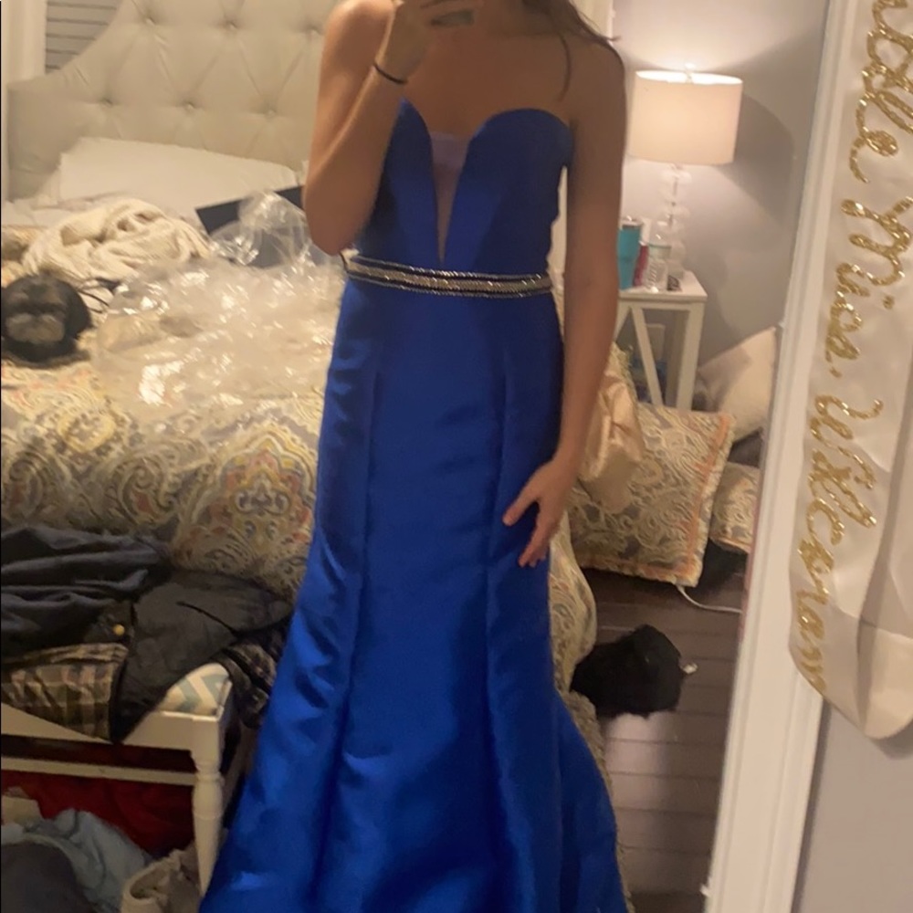Blue prom dress